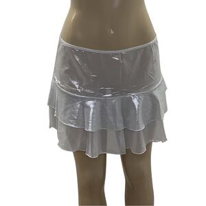 Under the Sun Size XL Silver Mesh Ruffle Skirt. New Without Tags.